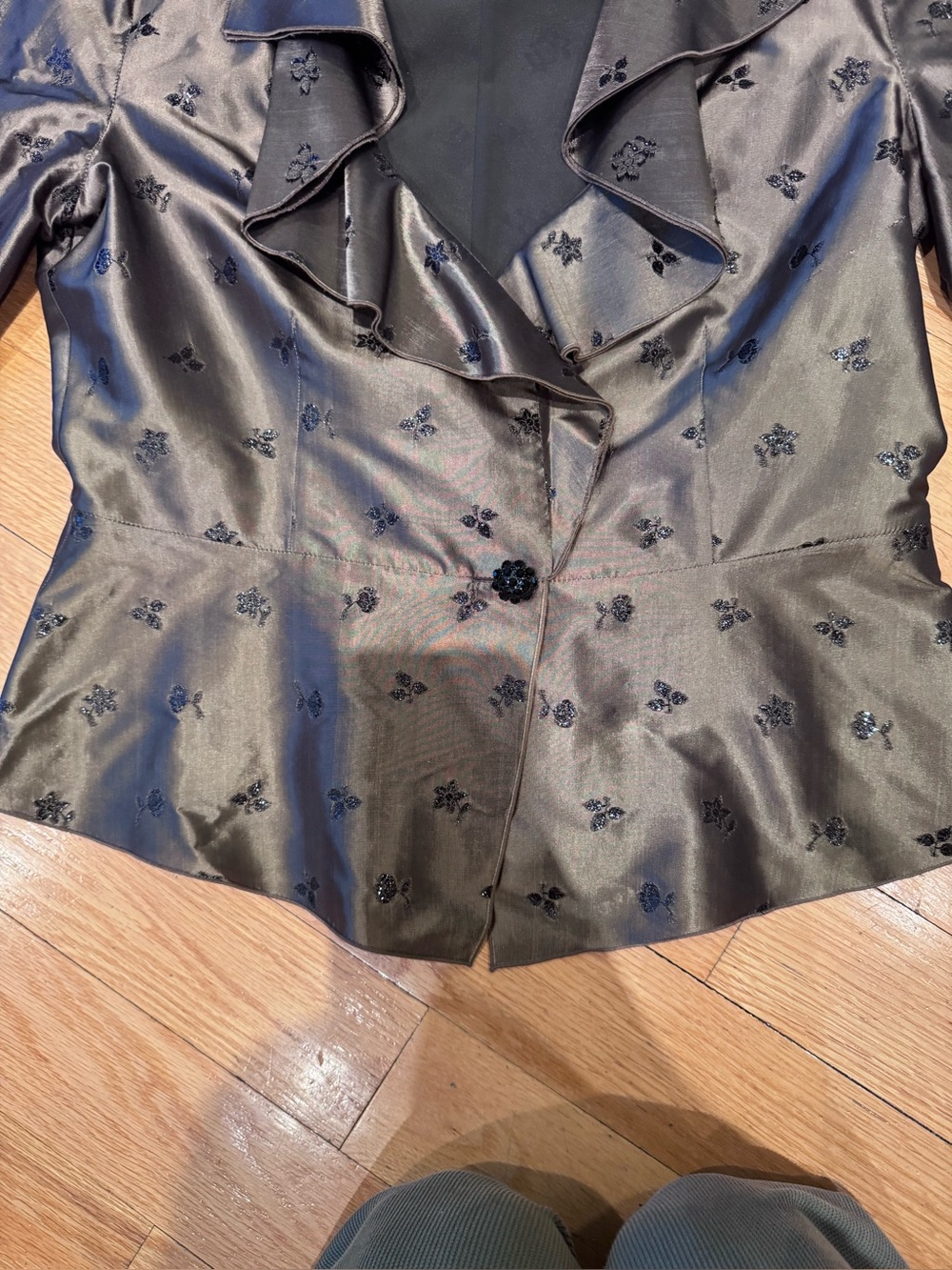Vintage Armani  Collezioni Bronze Metallic Floral Jacquard Ruffle Peplum Blouse - Picture 3 of 14